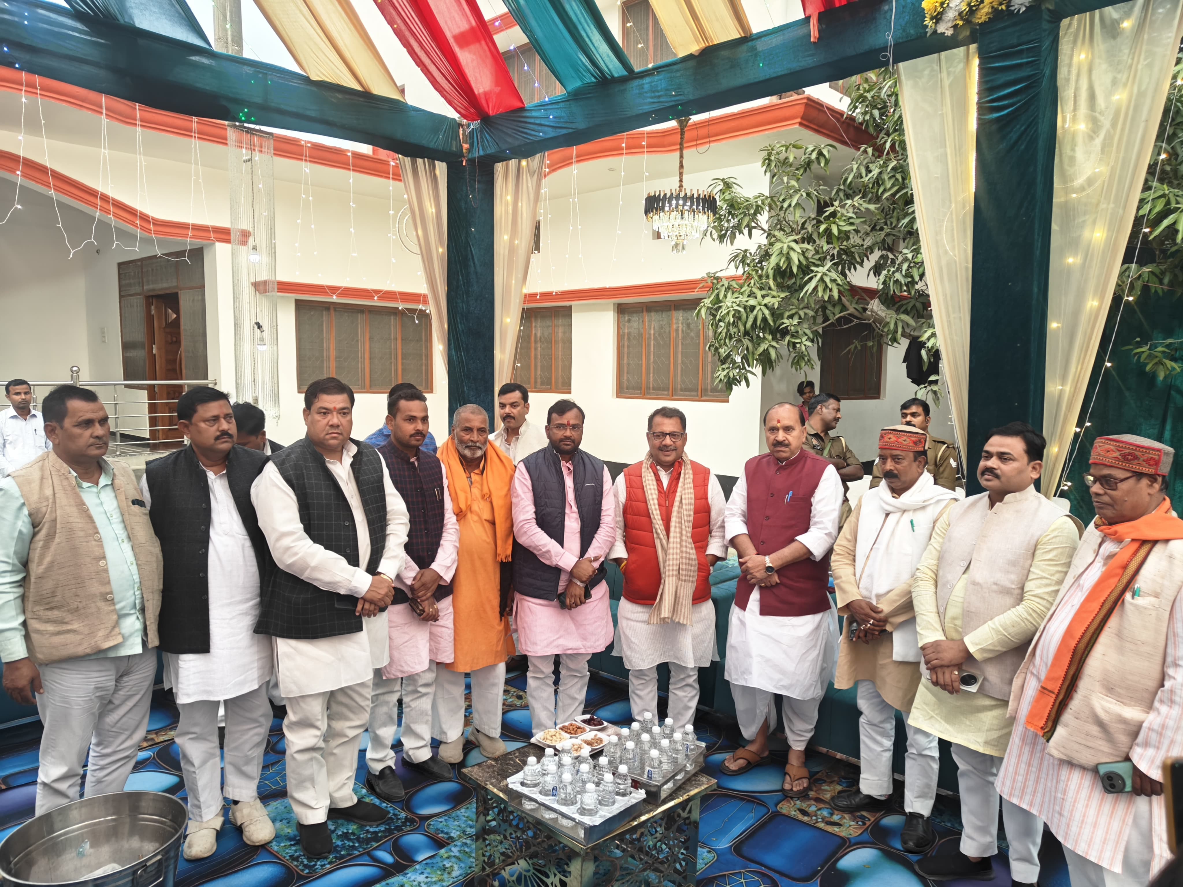 कॉलेज प्रशासकों के साथ बैठक